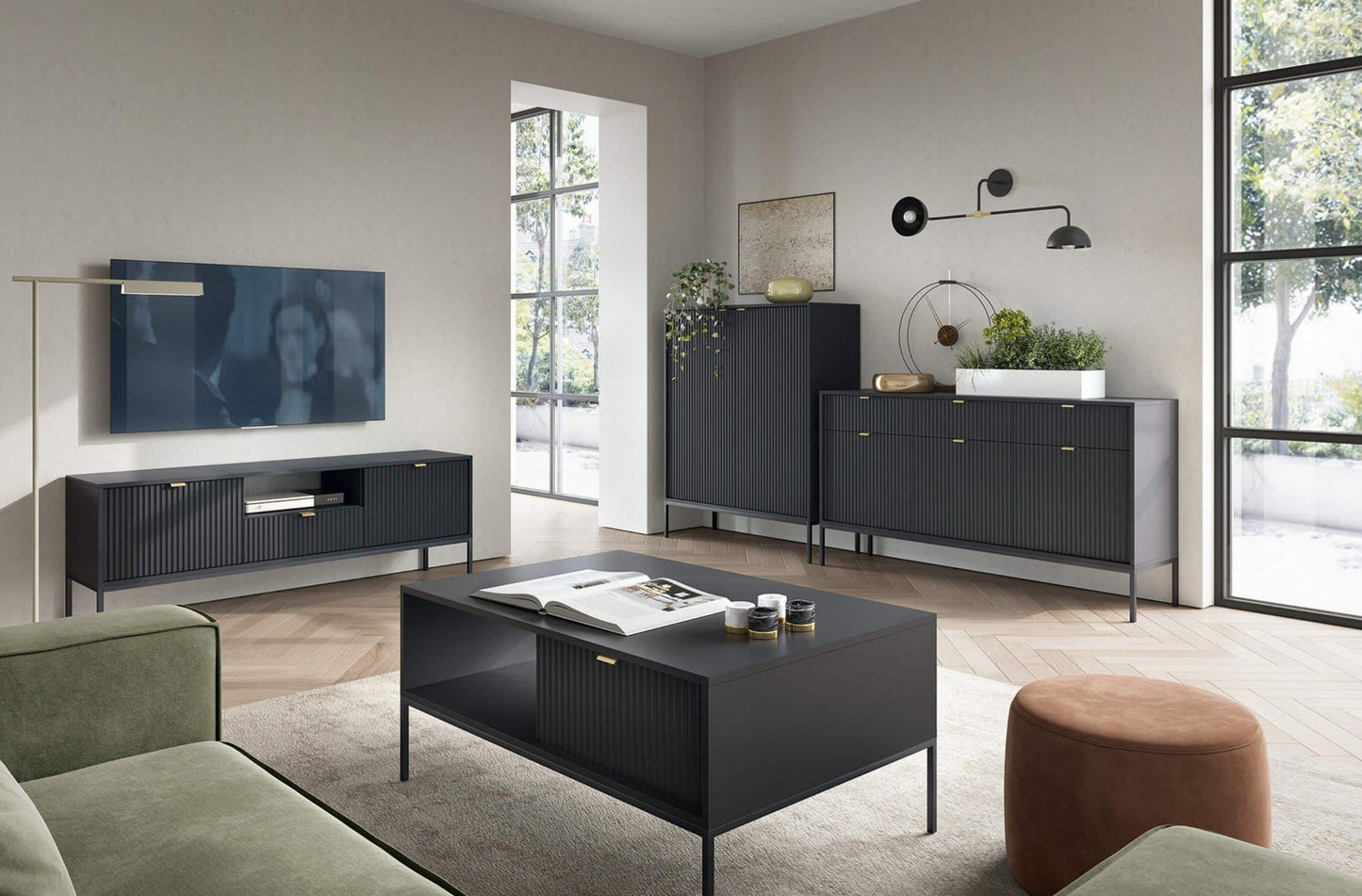 NV kumode melna 154x39x83 cm - N1 Home