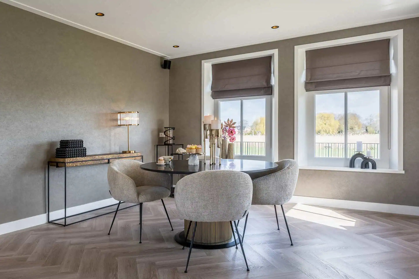 Консоль Dover Richmond Interiors 80/140/33 см коричневый