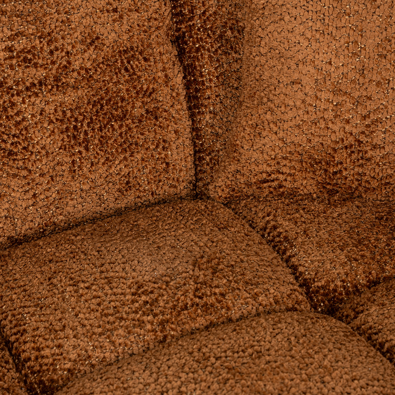 Диван Cube Richmond Interiors 76/325/195 см Be Lovely 603 Cinnamon